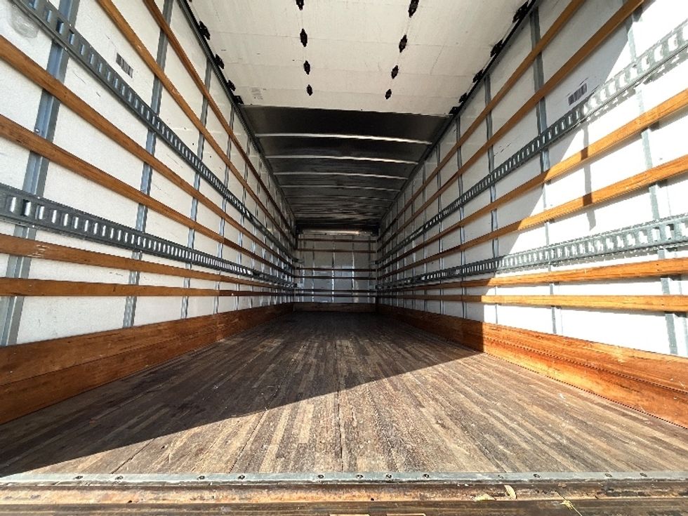 Medium Duty Box Truck-Light and Medium Duty Trucks-Freightliner-2022-M2-West Sacramento-CA-156,638\n\t\tmiles-$ 78,750 - Image 10