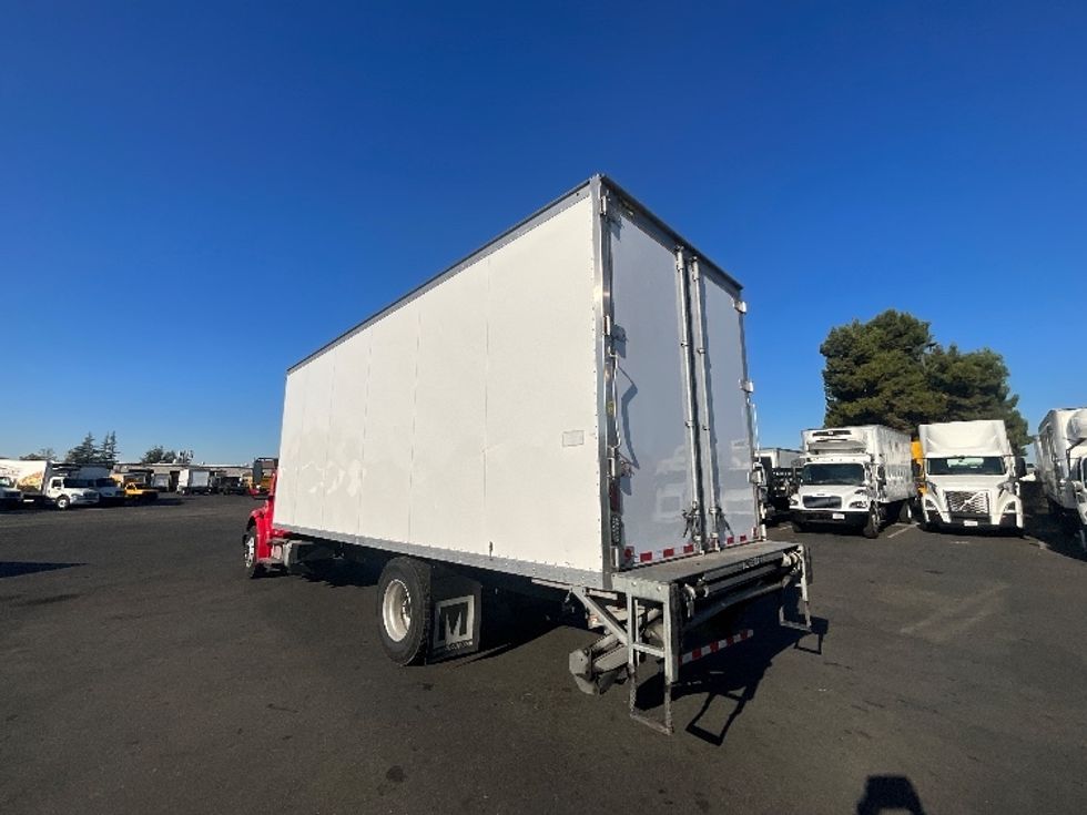 Medium Duty Box Truck-Light and Medium Duty Trucks-Freightliner-2022-M2-West Sacramento-CA-162,334\n\t\tmiles-$ 69,250 - Image 6
