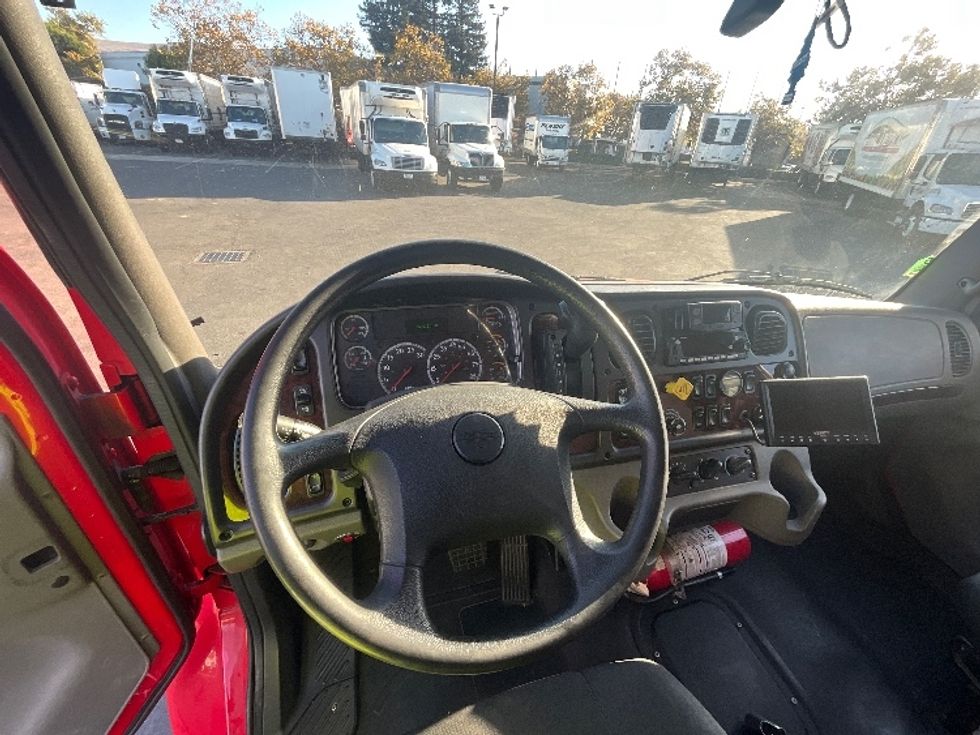Medium Duty Box Truck-Light and Medium Duty Trucks-Freightliner-2022-M2-West Sacramento-CA-164,271\n\t\tmiles-$ 69,000 - Image 18