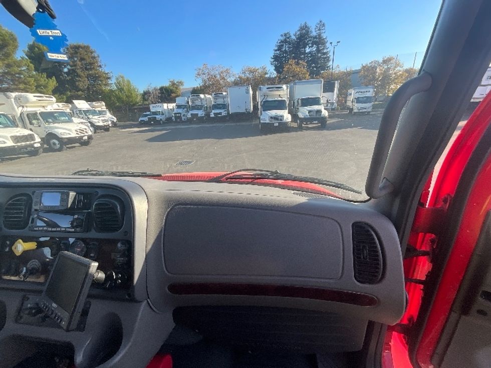 Medium Duty Box Truck-Light and Medium Duty Trucks-Freightliner-2022-M2-West Sacramento-CA-164,271\n\t\tmiles-$ 69,000 - Image 21