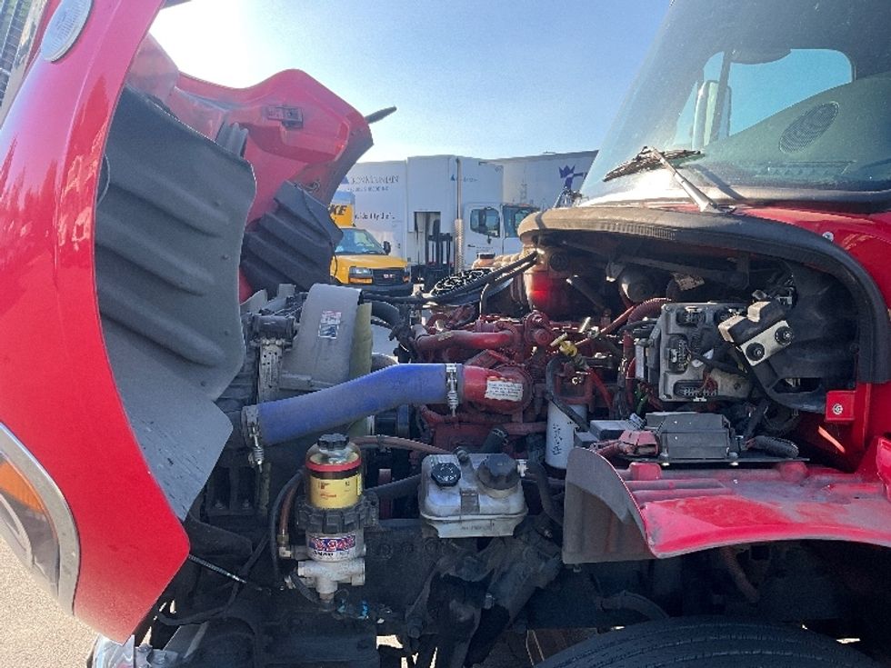 Medium Duty Box Truck-Light and Medium Duty Trucks-Freightliner-2022-M2-West Sacramento-CA-164,271\n\t\tmiles-$ 69,000 - Image 24