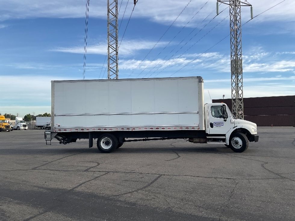 Medium Duty Box Truck-Light and Medium Duty Trucks-Freightliner-2022-M2-West Sacramento-CA-207,497\n\t\tmiles-$ 62,500 - Image 15