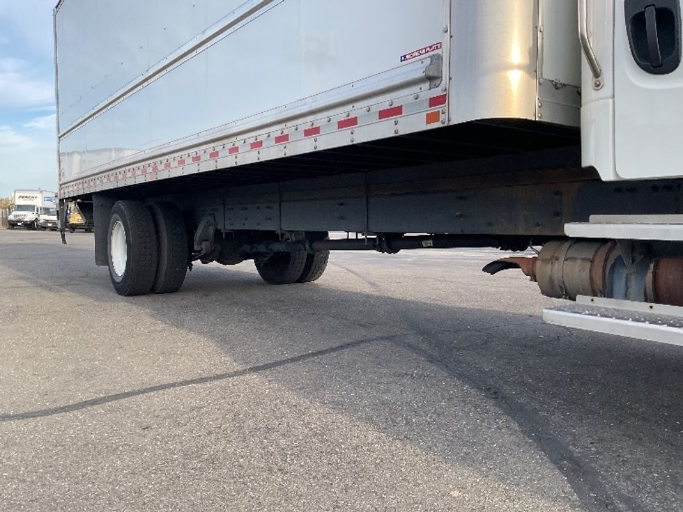 Medium Duty Box Truck-Light and Medium Duty Trucks-Freightliner-2022-M2-West Sacramento-CA-207,497\n\t\tmiles-$ 62,500 - Image 14