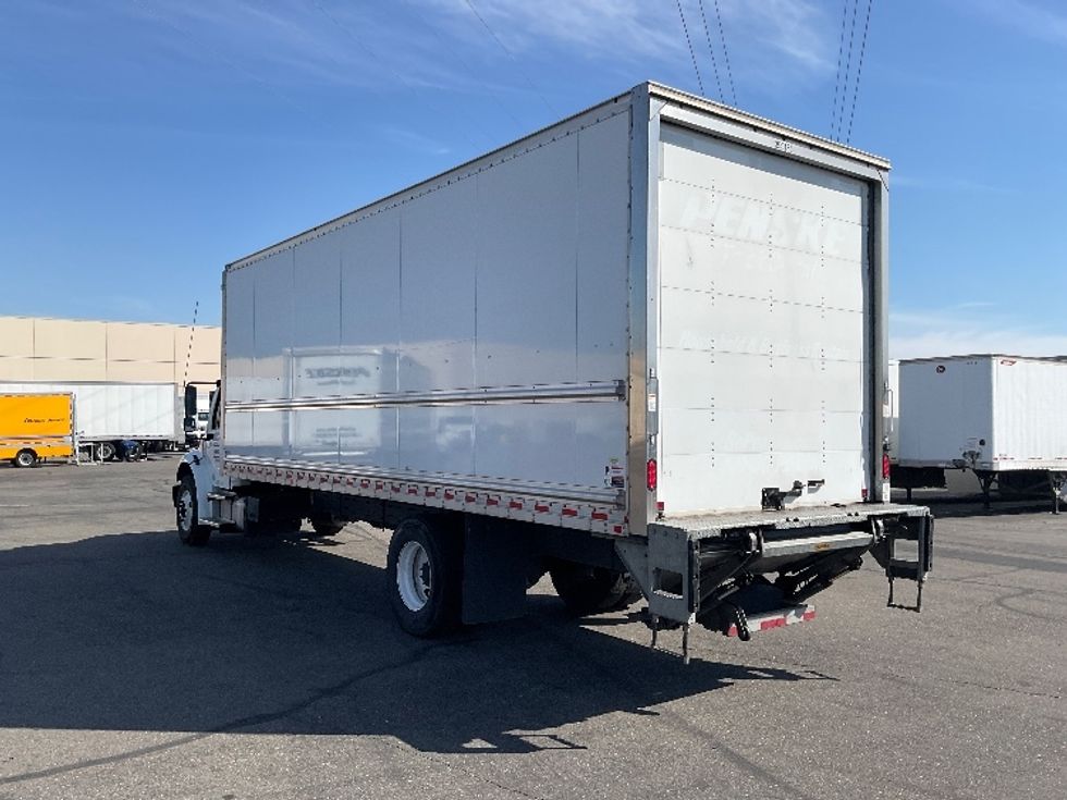 Medium Duty Box Truck-Light and Medium Duty Trucks-Freightliner-2022-M2-West Sacramento-CA-207,497\n\t\tmiles-$ 62,500 - Image 6