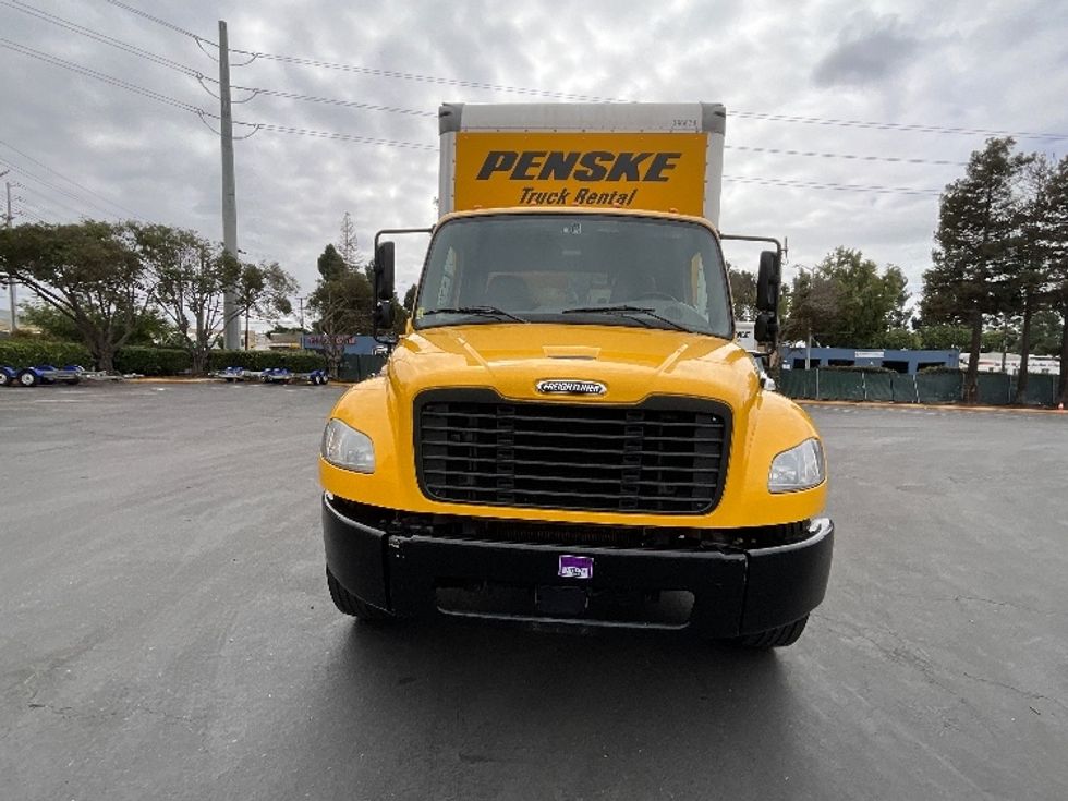 Medium Duty Box Truck-Light and Medium Duty Trucks-Freightliner-2022-M2-West Sacramento-CA-221,013\n\t\tmiles-$ 53,500 - Image 2