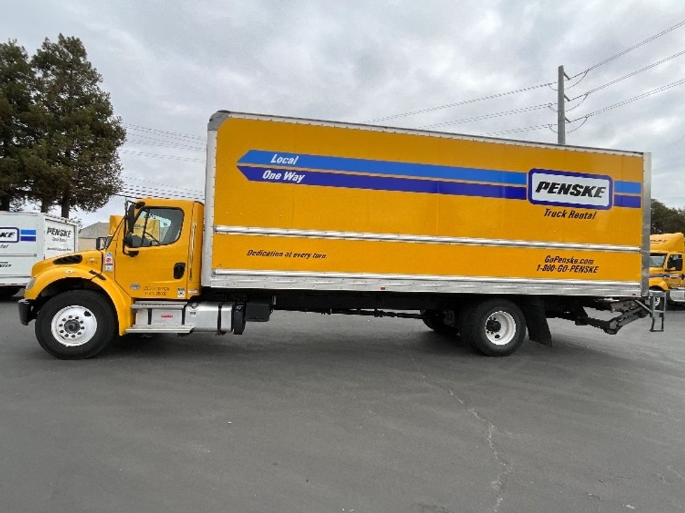 Medium Duty Box Truck-Light and Medium Duty Trucks-Freightliner-2022-M2-West Sacramento-CA-221,013\n\t\tmiles-$ 53,500 - Image 5