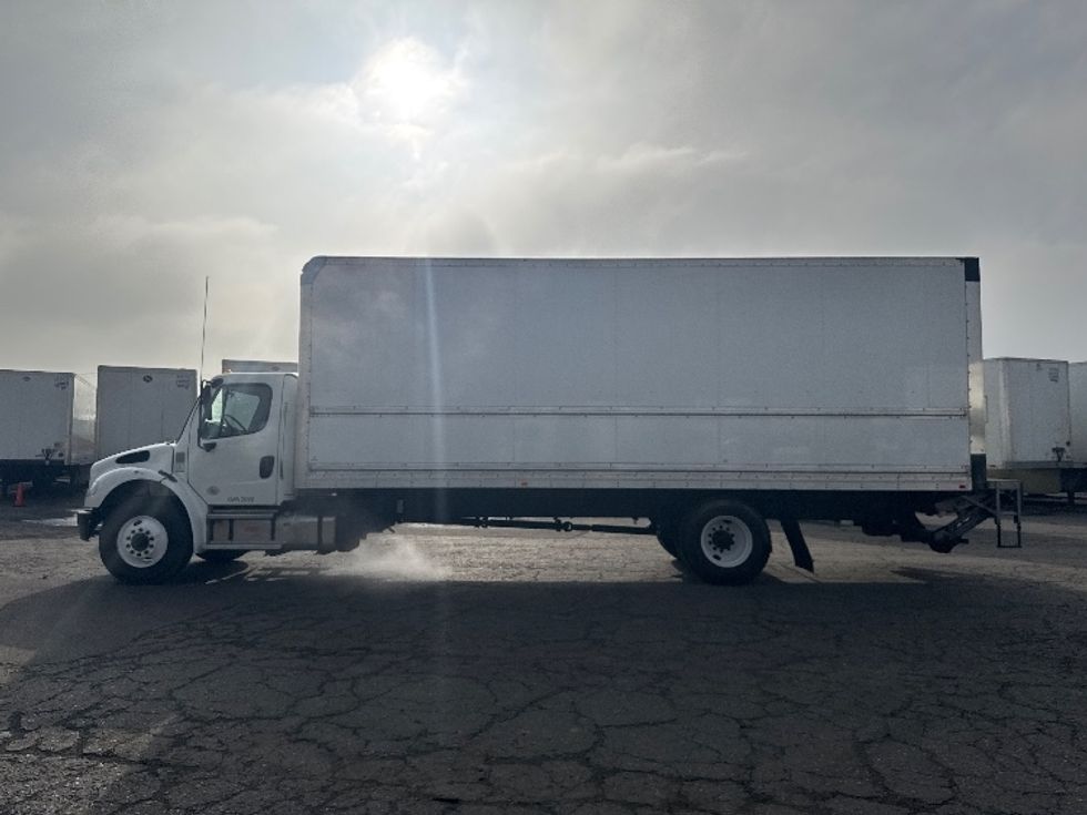 Medium Duty Box Truck-Light and Medium Duty Trucks-Freightliner-2022-M2-West Valley City-UT-115,385\n\t\tmiles-$ 74,000 - Image 4