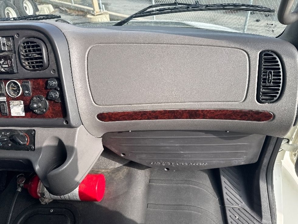 Medium Duty Box Truck-Light and Medium Duty Trucks-Freightliner-2022-M2-West Valley City-UT-115,385\n\t\tmiles-$ 75,500 - Image 21