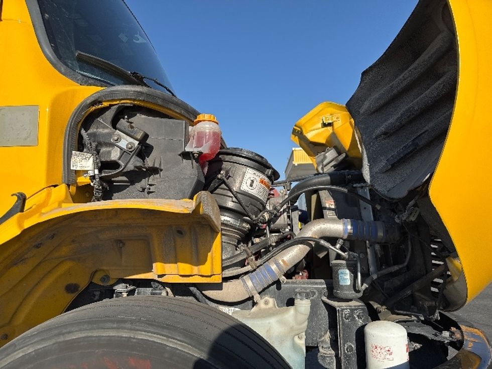 Medium Duty Box Truck-Light and Medium Duty Trucks-Freightliner-2022-M2-West Valley City-UT-171,317\n\t\tmiles-$ 67,250 - Image 23