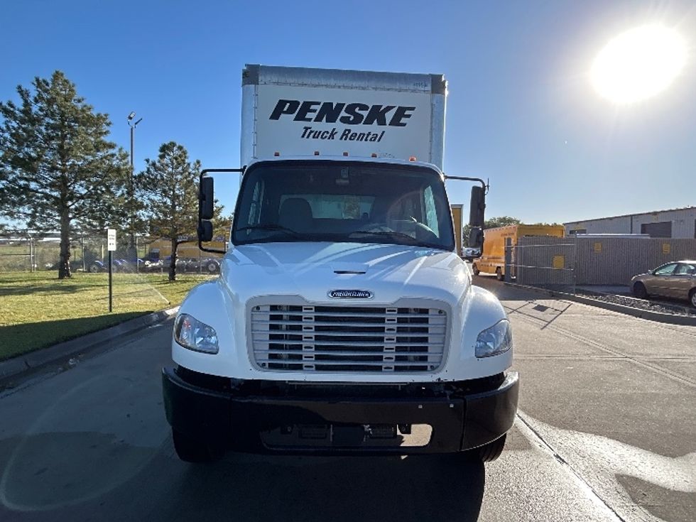 Medium Duty Box Truck-Light and Medium Duty Trucks-Freightliner-2022-M2-Wichita-KS-182,314\n\t\tmiles-$ 54,000 - Image 2