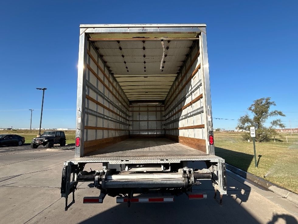 Medium Duty Box Truck-Light and Medium Duty Trucks-Freightliner-2022-M2-Wichita-KS-182,314\n\t\tmiles-$ 54,000 - Image 8