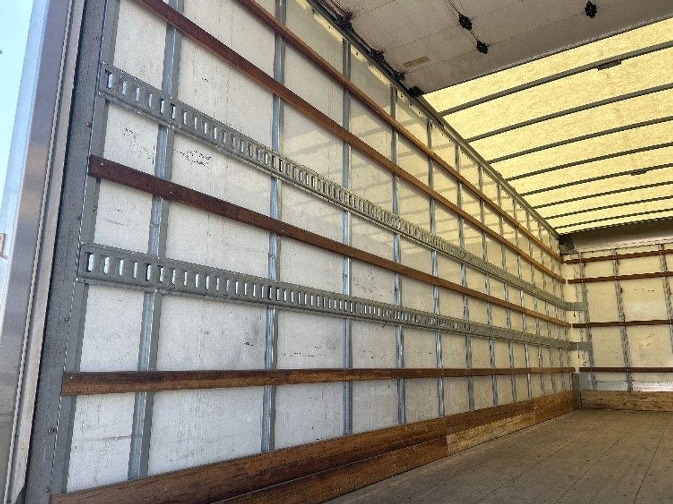 Medium Duty Box Truck-Light and Medium Duty Trucks-Freightliner-2022-M2-Wichita-KS-200,724\n\t\tmiles-$ 50,750 - Image 11