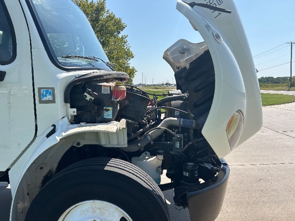 Medium Duty Box Truck-Light and Medium Duty Trucks-Freightliner-2022-M2-Wichita-KS-200,724\n\t\tmiles-$ 50,750 - Image 22