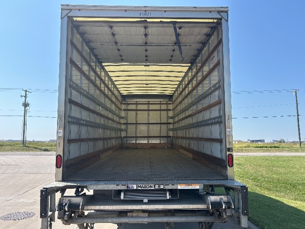 Medium Duty Box Truck-Light and Medium Duty Trucks-Freightliner-2022-M2-Wichita-KS-200,724\n\t\tmiles-$ 50,750 - Image 8
