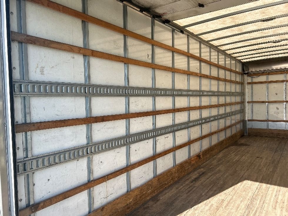 Medium Duty Box Truck-Light and Medium Duty Trucks-Freightliner-2022-M2-Wichita-KS-233,676\n\t\tmiles-$ 42,750 - Image 11