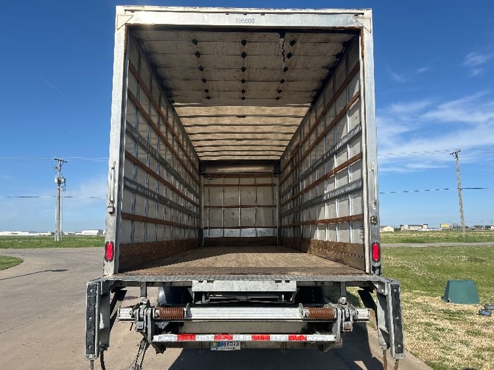 Medium Duty Box Truck-Light and Medium Duty Trucks-Freightliner-2022-M2-Wichita-KS-233,676\n\t\tmiles-$ 42,750 - Image 8