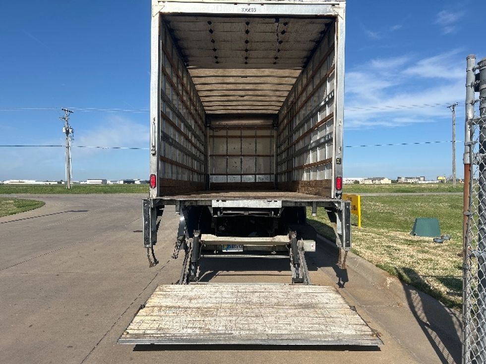 Medium Duty Box Truck-Light and Medium Duty Trucks-Freightliner-2022-M2-Wichita-KS-233,676\n\t\tmiles-$ 42,750 - Image 9