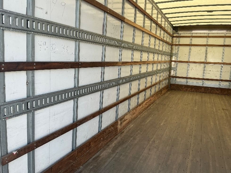 Medium Duty Box Truck-Light and Medium Duty Trucks-Freightliner-2022-M2-Wilkes Barre-PA-205,257\n\t\tmiles-$ 55,500 - Image 11