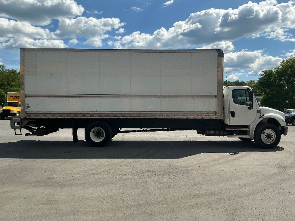 Medium Duty Box Truck-Light and Medium Duty Trucks-Freightliner-2022-M2-Wilkes Barre-PA-205,257\n\t\tmiles-$ 55,500 - Image 15