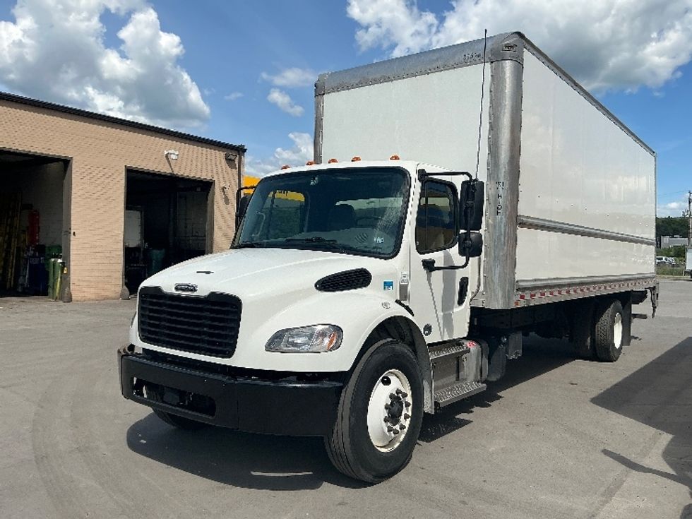 Medium Duty Box Truck-Light and Medium Duty Trucks-Freightliner-2022-M2-Wilkes Barre-PA-205,257\n\t\tmiles-$ 55,500 - Image 3