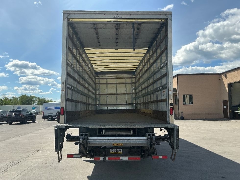Medium Duty Box Truck-Light and Medium Duty Trucks-Freightliner-2022-M2-Wilkes Barre-PA-205,257\n\t\tmiles-$ 55,500 - Image 8