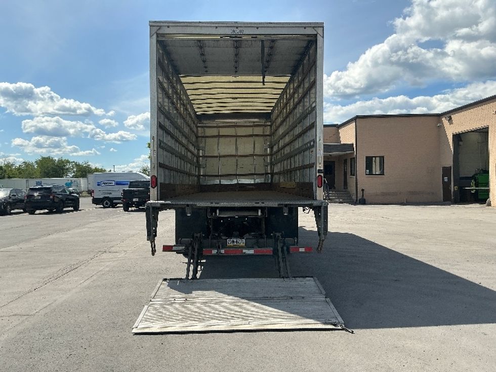 Medium Duty Box Truck-Light and Medium Duty Trucks-Freightliner-2022-M2-Wilkes Barre-PA-205,257\n\t\tmiles-$ 55,500 - Image 9