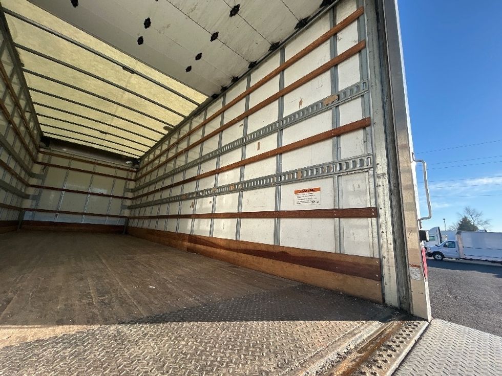 Medium Duty Box Truck-Light and Medium Duty Trucks-Freightliner-2022-M2-Wilsonville-OR-62,862\n\t\tmiles-$ 80,500 - Image 12