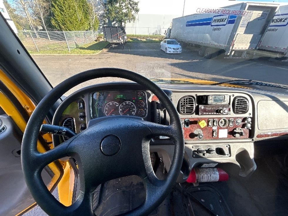 Medium Duty Box Truck-Light and Medium Duty Trucks-Freightliner-2022-M2-Wilsonville-OR-62,862\n\t\tmiles-$ 80,500 - Image 18