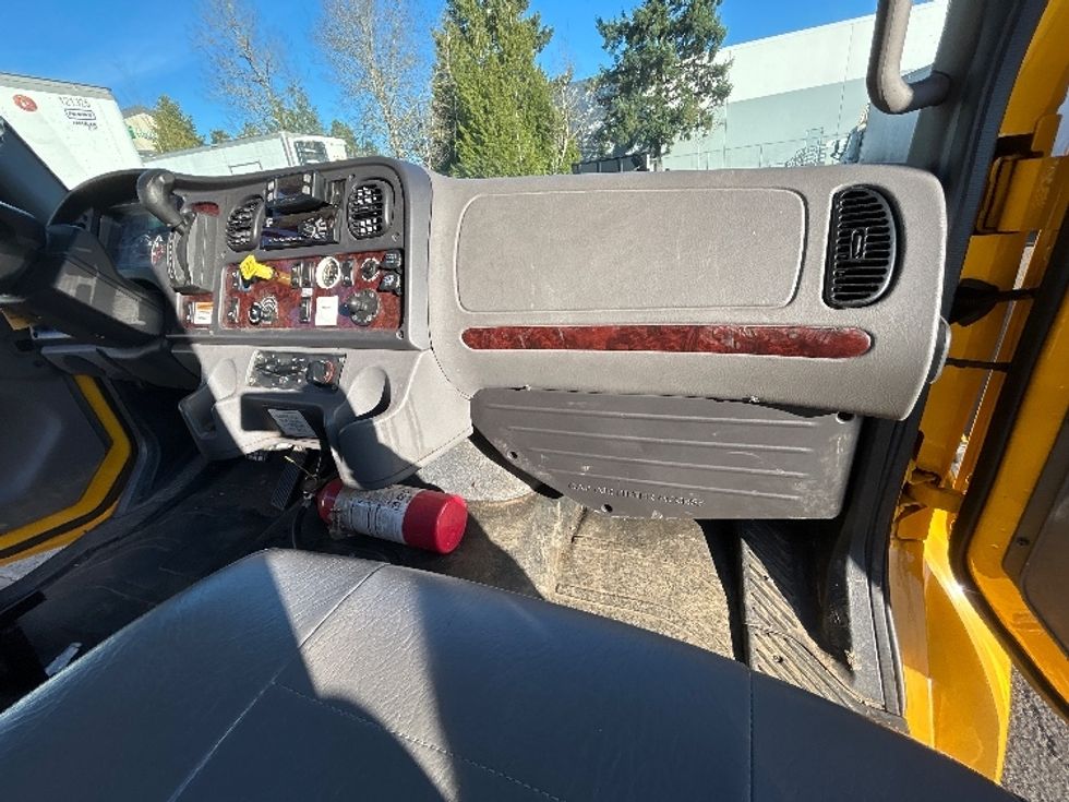 Medium Duty Box Truck-Light and Medium Duty Trucks-Freightliner-2022-M2-Wilsonville-OR-62,862\n\t\tmiles-$ 80,500 - Image 21