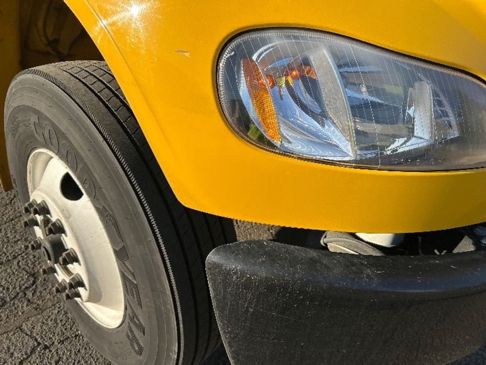 Medium Duty Box Truck-Light and Medium Duty Trucks-Freightliner-2022-M2-Wilsonville-OR-62,862\n\t\tmiles-$ 80,500 - Image 25