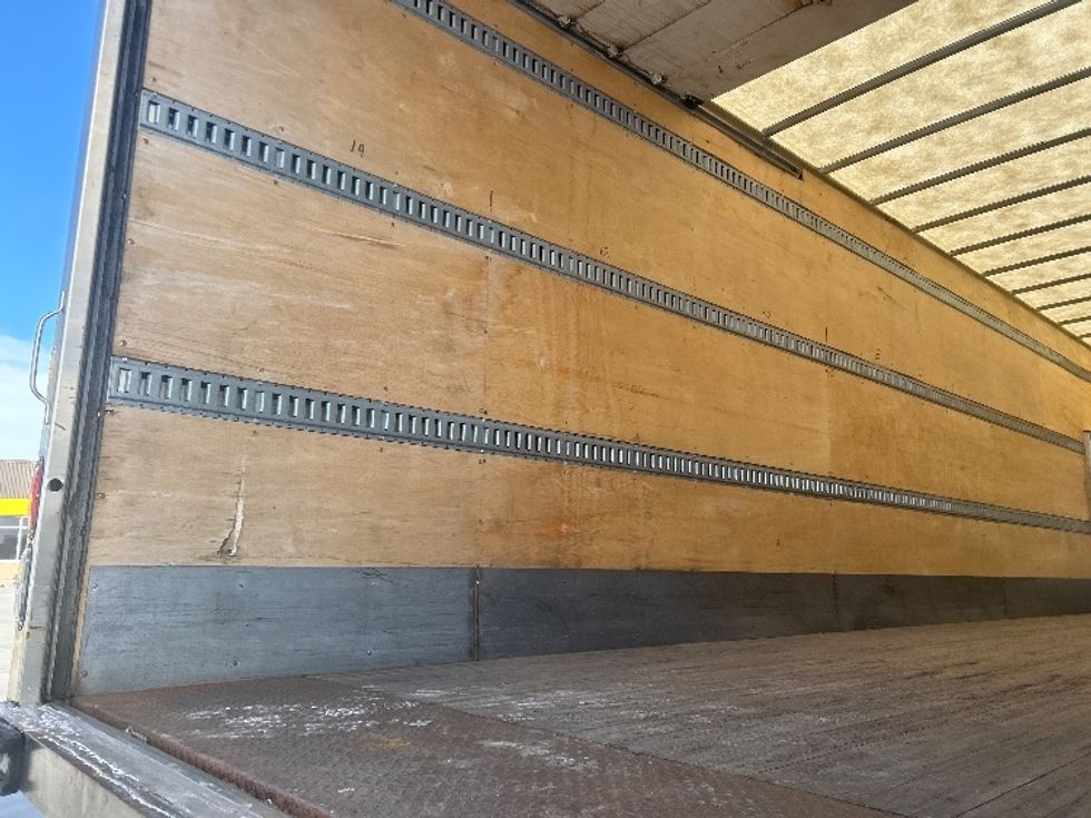 Medium Duty Box Truck-Light and Medium Duty Trucks-Freightliner-2022-M2-Windsor-WI-226,686\n\t\tmiles-$ 46,500 - Image 11