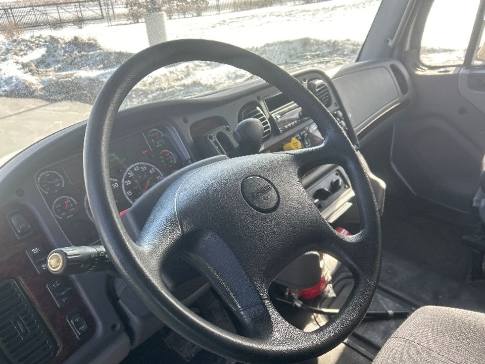 Medium Duty Box Truck-Light and Medium Duty Trucks-Freightliner-2022-M2-Windsor-WI-226,686\n\t\tmiles-$ 46,500 - Image 17