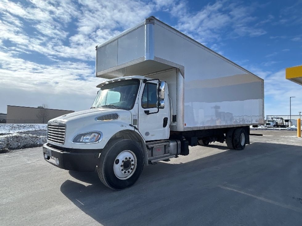 Medium Duty Box Truck-Light and Medium Duty Trucks-Freightliner-2022-M2-Windsor-WI-226,686\n\t\tmiles-$ 46,500 - Image 3