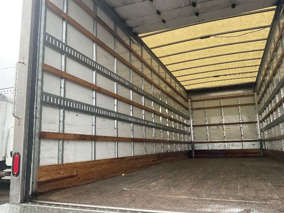 Medium Duty Box Truck-Light and Medium Duty Trucks-Freightliner-2022-M2-Yakima-WA-283,144\n\t\tmiles-$ 43,250 - Image 11