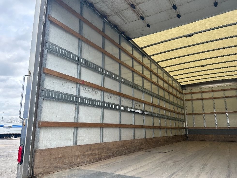 Medium Duty Box Truck-Light and Medium Duty Trucks-Freightliner-2022-M2-Zelienople-PA-95,755\n\t\tmiles-$ 75,000 - Image 11