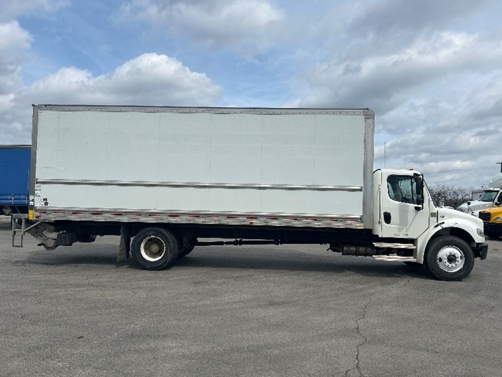 Medium Duty Box Truck-Light and Medium Duty Trucks-Freightliner-2022-M2-Zelienople-PA-95,755\n\t\tmiles-$ 75,000 - Image 15