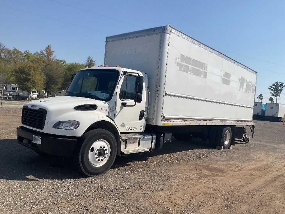 Medium Duty Box Truck-Light and Medium Duty Trucks-Freightliner-2023-M2-Albany-GA-179,827\n\t\tmiles-$ 20,000 - Image 3