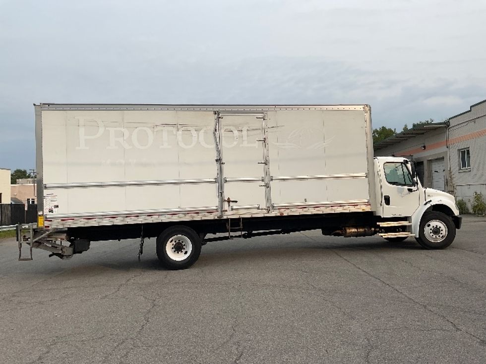 Medium Duty Box Truck-Light and Medium Duty Trucks-Freightliner-2023-M2-Albany-NY-120,841\n\t\tmiles-$ 69,750 - Image 15