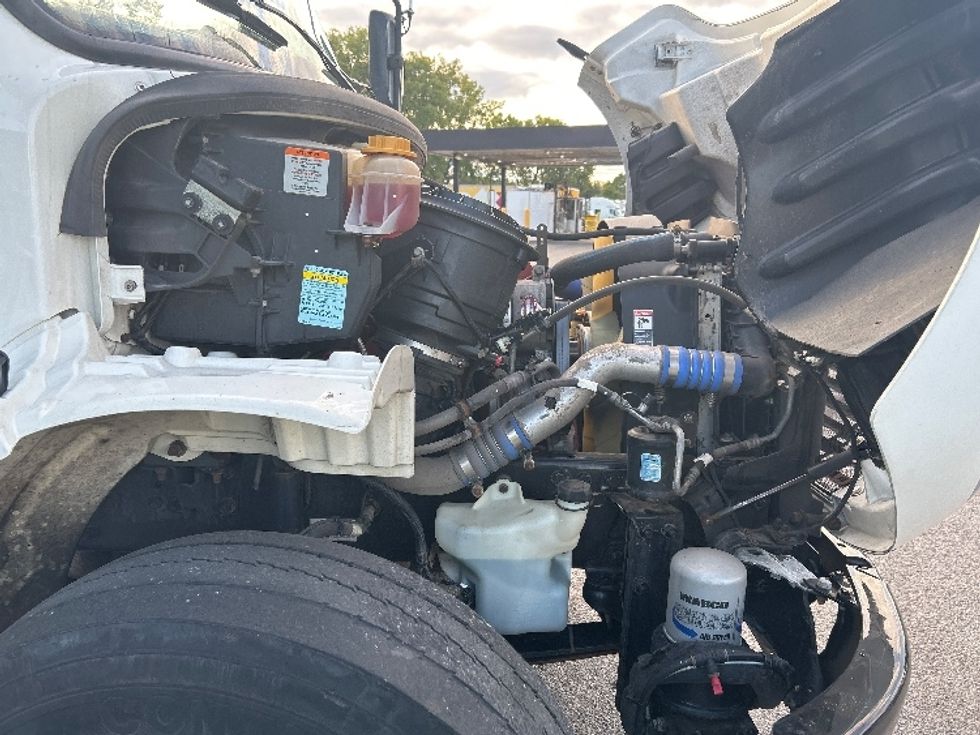 Medium Duty Box Truck-Light and Medium Duty Trucks-Freightliner-2023-M2-Albany-NY-99,242\n\t\tmiles-$ 73,750 - Image 24