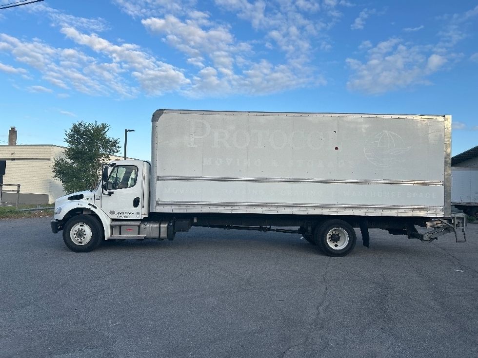 Medium Duty Box Truck-Light and Medium Duty Trucks-Freightliner-2023-M2-Albany-NY-99,242\n\t\tmiles-$ 73,750 - Image 4
