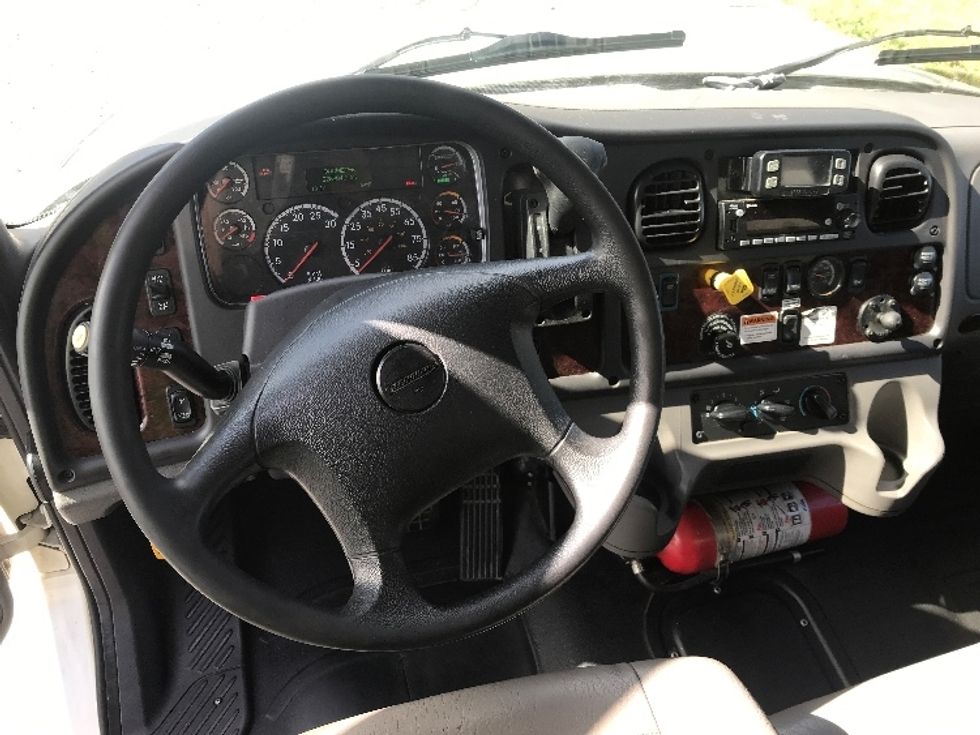 Medium Duty Box Truck-Light and Medium Duty Trucks-Freightliner-2023-M2-Allentown-PA-228,509\n\t\tmiles-$ 56,000 - Image 18