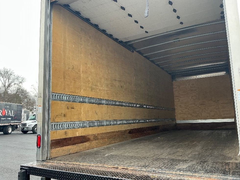 Medium Duty Box Truck-Light and Medium Duty Trucks-Freightliner-2023-M2-Atlanta (Forest Park)-GA-42,893\n\t\tmiles-$ 90,500 - Image 10