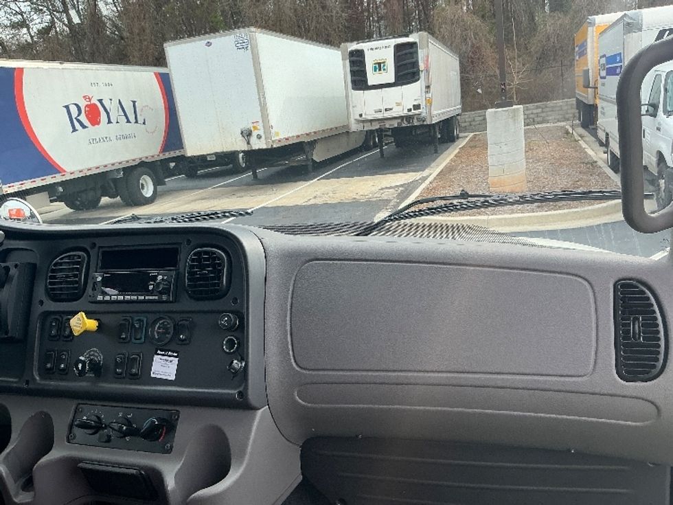Medium Duty Box Truck-Light and Medium Duty Trucks-Freightliner-2023-M2-Atlanta (Forest Park)-GA-42,893\n\t\tmiles-$ 90,500 - Image 20