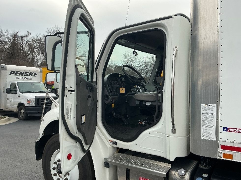 Medium Duty Box Truck-Light and Medium Duty Trucks-Freightliner-2023-M2-Atlanta (Forest Park)-GA-42,893\n\t\tmiles-$ 90,500 - Image 15