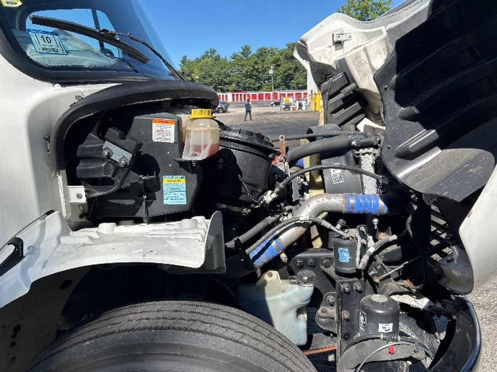Medium Duty Box Truck-Light and Medium Duty Trucks-Freightliner-2023-M2-Auburn-MA-91,986\n\t\tmiles-$ 89,000 - Image 23