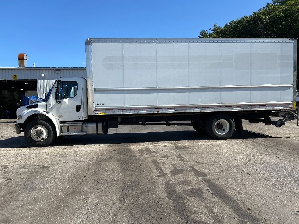 Medium Duty Box Truck-Light and Medium Duty Trucks-Freightliner-2023-M2-Auburn-MA-91,986\n\t\tmiles-$ 89,000 - Image 4