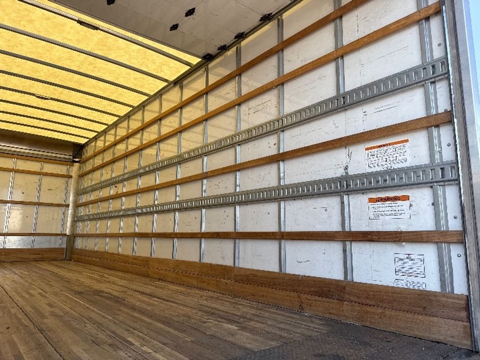 Medium Duty Box Truck-Light and Medium Duty Trucks-Freightliner-2023-M2-Aurora-CO-49,247\n\t\tmiles-$ 92,000 - Image 12