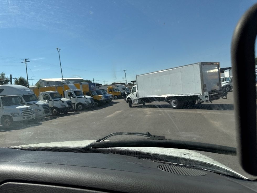 Medium Duty Box Truck-Light and Medium Duty Trucks-Freightliner-2023-M2-Aurora-CO-49,247\n\t\tmiles-$ 92,000 - Image 21