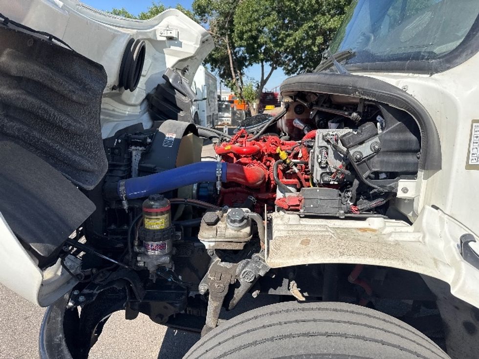 Medium Duty Box Truck-Light and Medium Duty Trucks-Freightliner-2023-M2-Aurora-CO-49,247\n\t\tmiles-$ 92,000 - Image 24