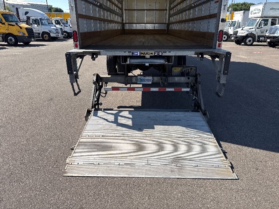 Medium Duty Box Truck-Light and Medium Duty Trucks-Freightliner-2023-M2-Aurora-CO-49,247\n\t\tmiles-$ 92,000 - Image 9